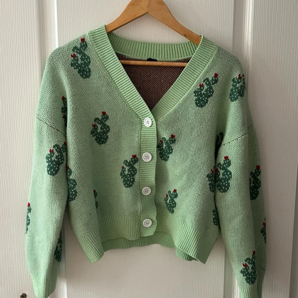 Green cactus cardigan - Picture 3 of 12